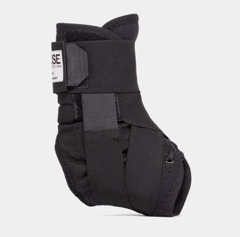Fuse Alpha Pro Ankle Support (Black)