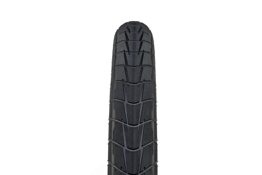 Eclat_Predator_tire_black_05-