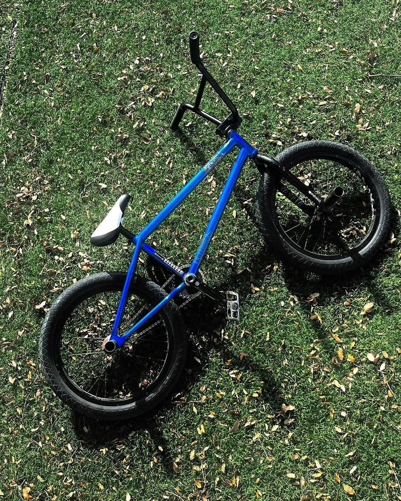 United Zuin 2025 BMX Frame (Miki Fleck Signature / Electric Blue)