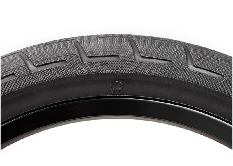 BSD Donnastreet Tire (Black)