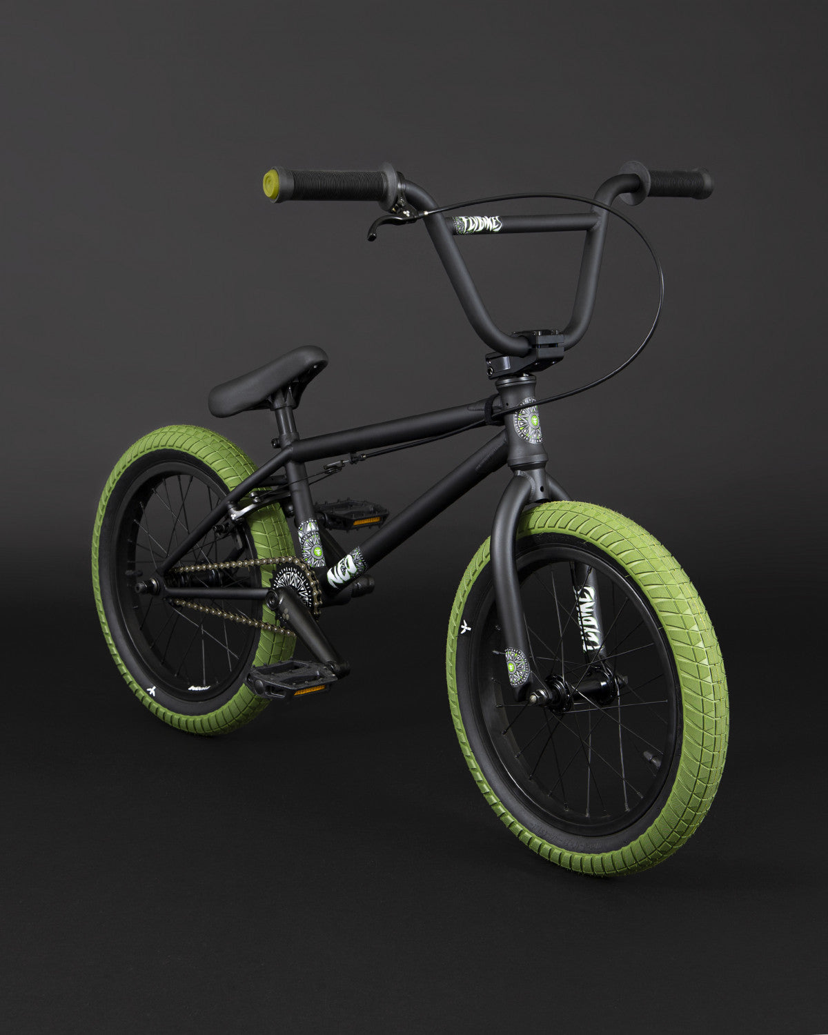 Flybikes BMX 16インチ　子供用自転車 Flybikes BMX 16インチ 子供用自転車