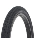 Relic Flatout Tire (Black / 2.40")